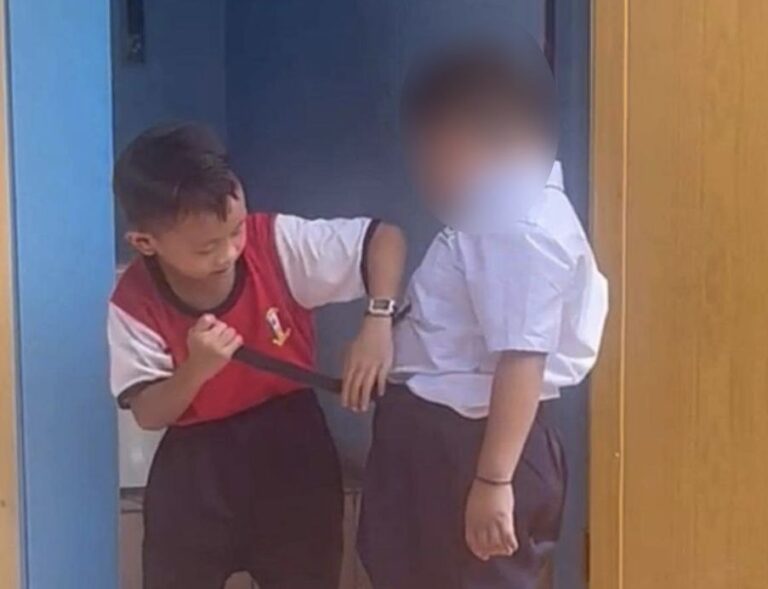 Baru berusia 7 tahun, tiga sahabat ini tunjukkan ‘erti persahabatan’ sebenar