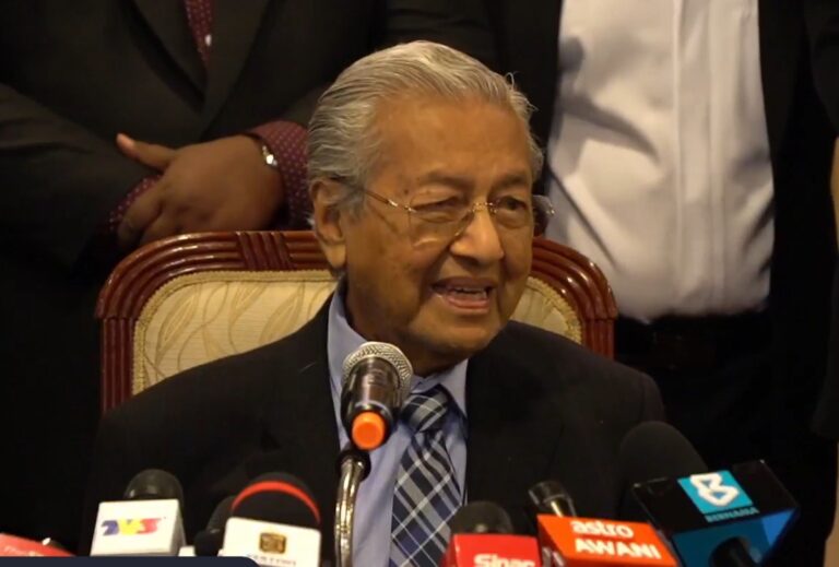 “Masa jadi PM ke-4, saya tidak halang Anwar buat demonstrasi setiap minggu” – Tun M