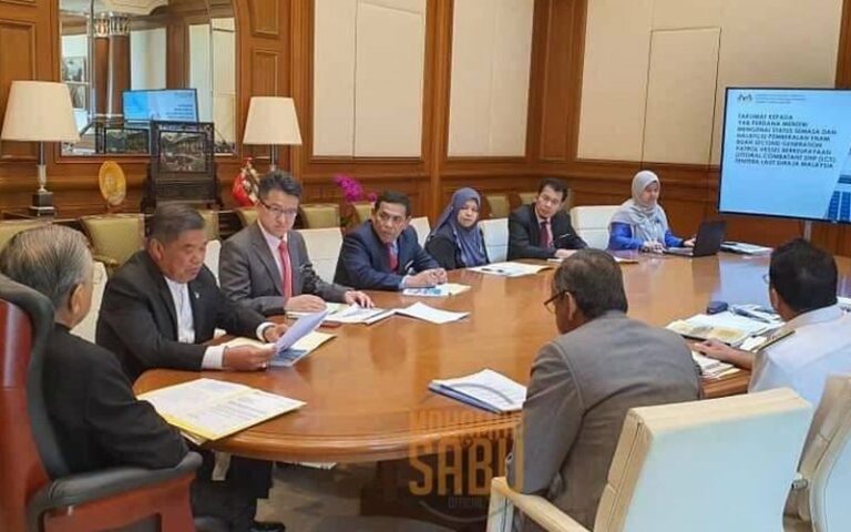Mat Sabu, Chin Tong nafi Pakatan Harapan tak buat apa-apa dalam isu kapal LCS