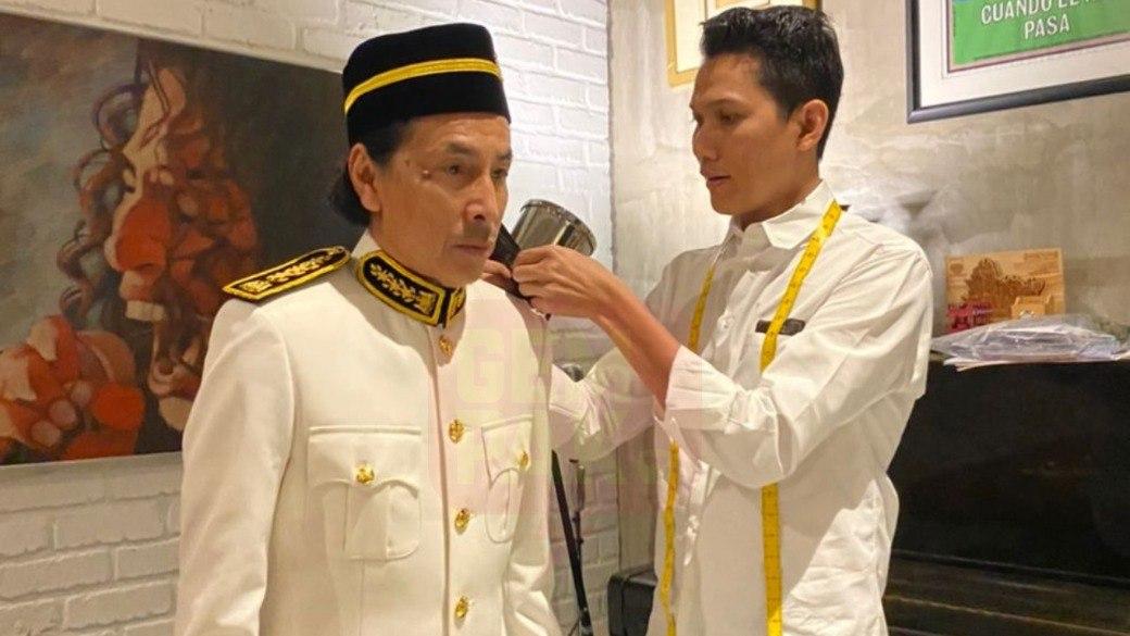 Amy Search terima gelaran Datuk