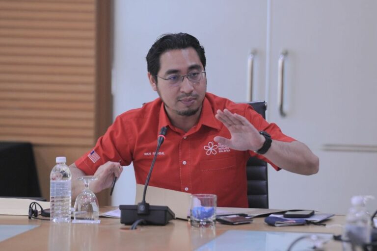 Armada mahu isu kerjasama Pas, BN selesai segera