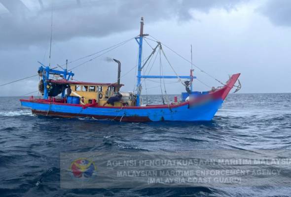 APMM tahan 2 bot tunda dikendali warga Myanmar, Indonesia