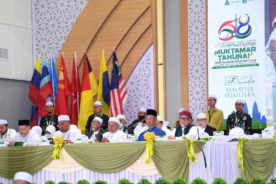 Rundingan UMNO-Pas masih berjalan, kerjasama bukan Zahid tentukan