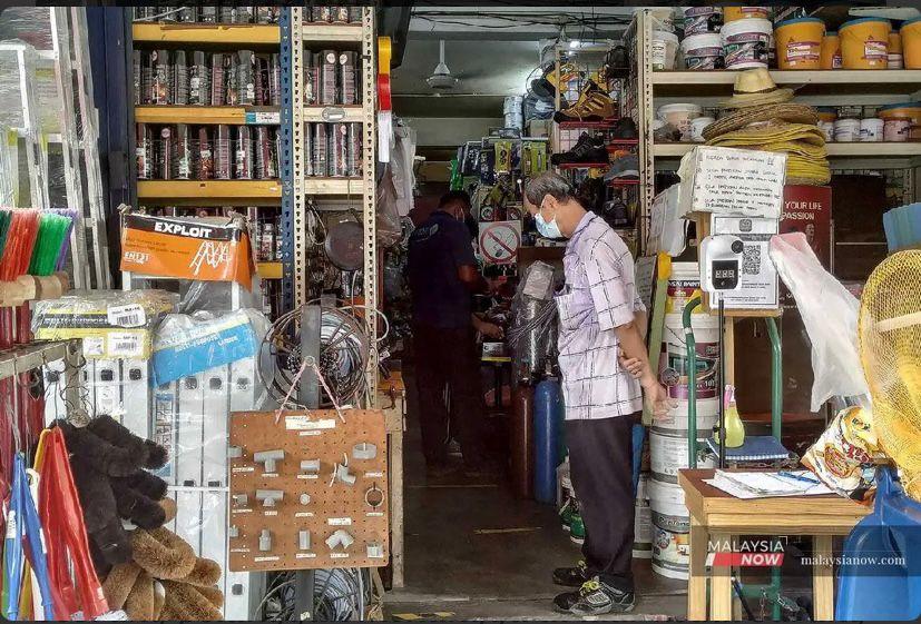 Kenaikan OPR bakal jejaskan perniagaan kecil