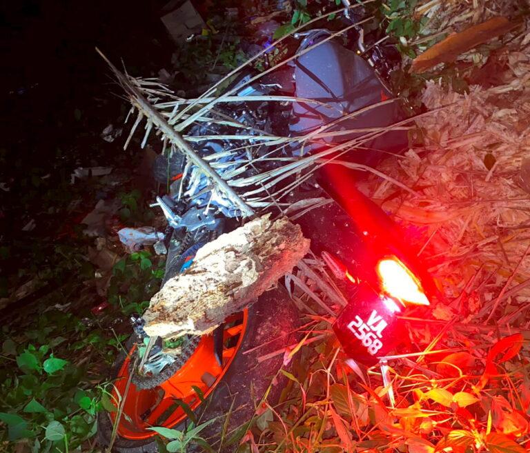 Bapa, anak maut motosikal terlanggar ayam hutan melintas
