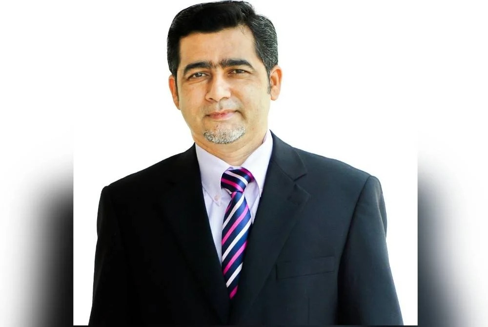 Dr. Aliakbar Gulasan