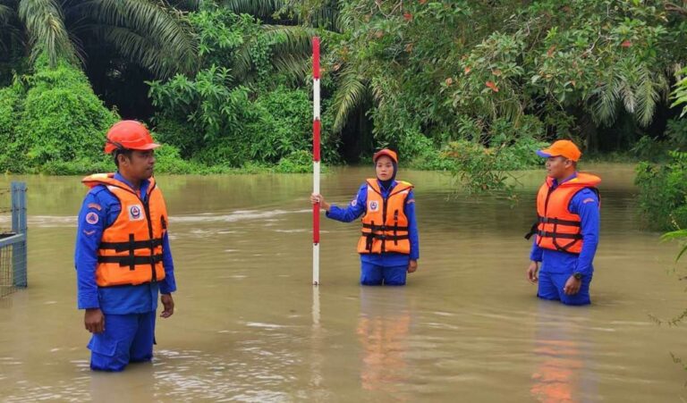 Paras air Sungai Pendang melepasi tahap amaran