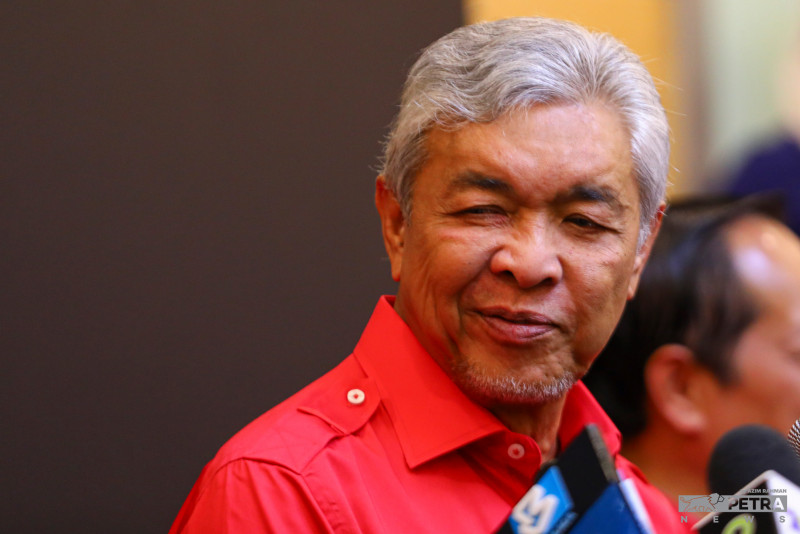 PN ‘untung’ jika Zahid kekal presiden UMNO, kata penganalisis