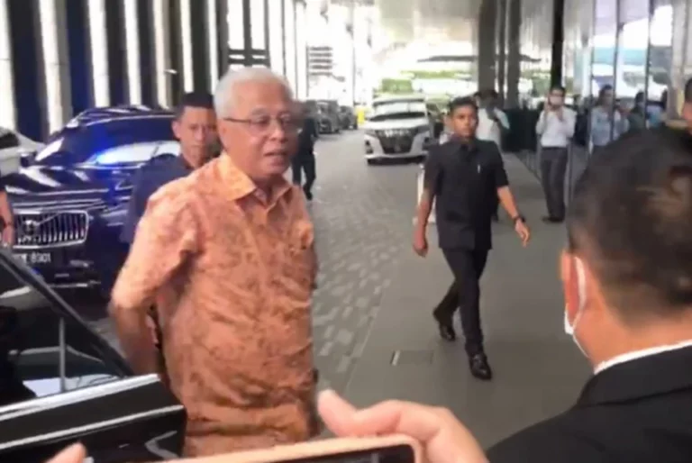 PN, BN bertemu petang ini