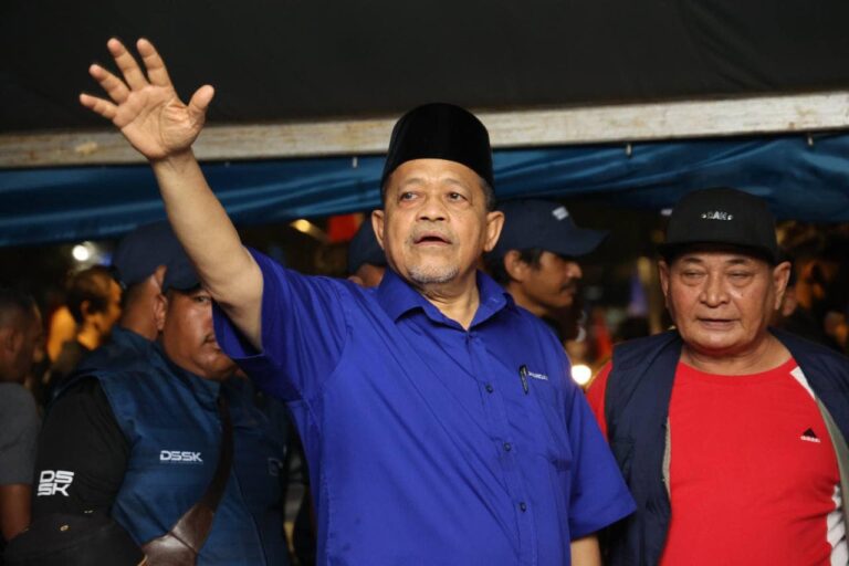 Shahidan dakwa Ahli Parlimen PN tidak dapat peruntukan