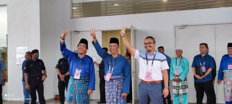 Pagoh saksi pertandingan tiga penjuru