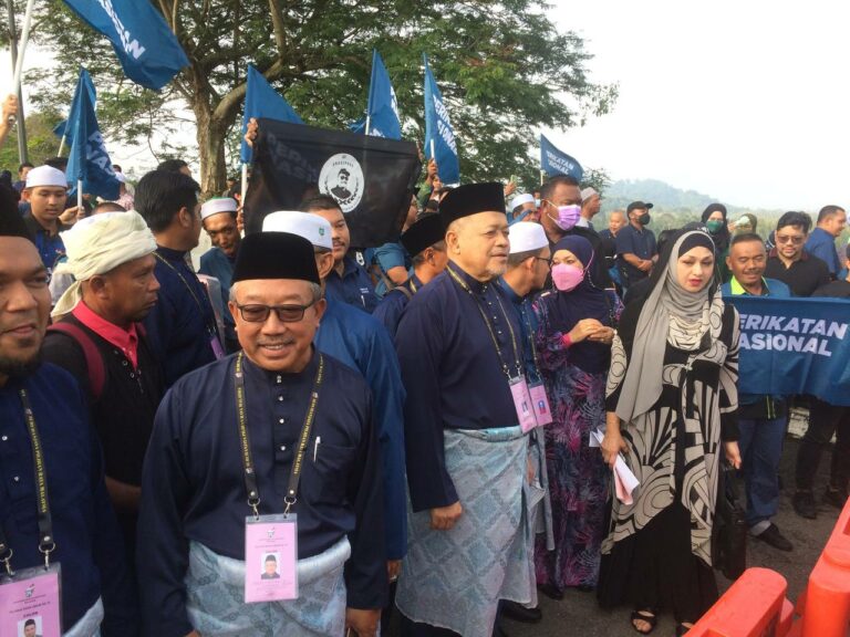 PRU-15 sudah bermula,krisis dalaman BN makin teruk buka peluang parti lawan