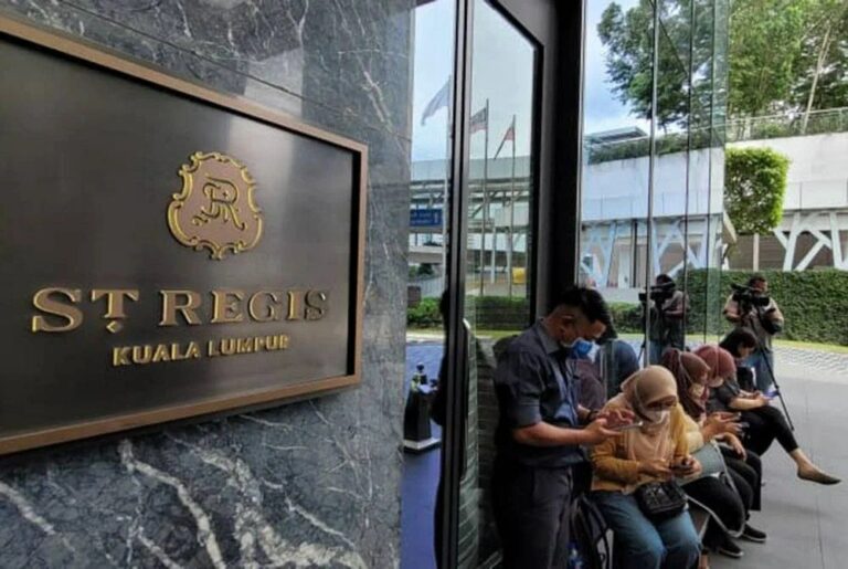 Pertemuan tertutup pemimpin PN, BN tamat