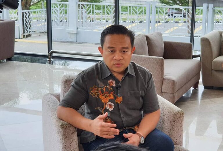 Janji kerajaan PH-BN atasi kos sara hidup hanya tinggal janji: Wan Saiful