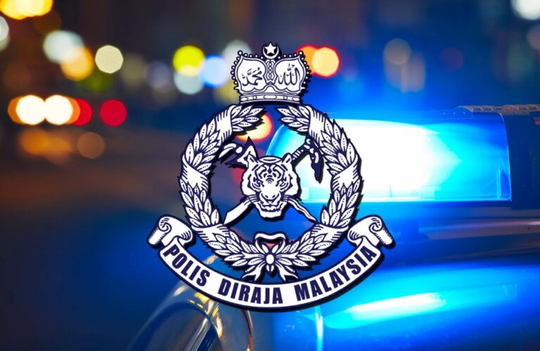 Polis tahan wanita bakar Al-Quran di Ampang