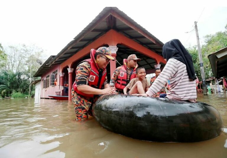 Mangsa banjir di Pahang,Perak,Terengganu dan Johor meningkat, Kelantan kekal