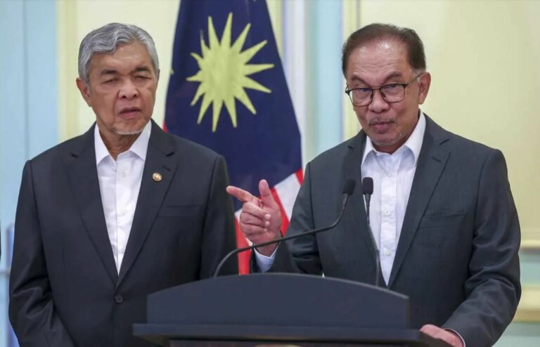 Adakah Anwar akan pecat Zahid jika bersalah? – Dr Afif