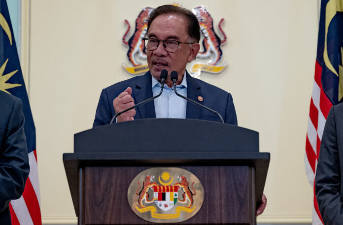 ANWAR IBRAHIM