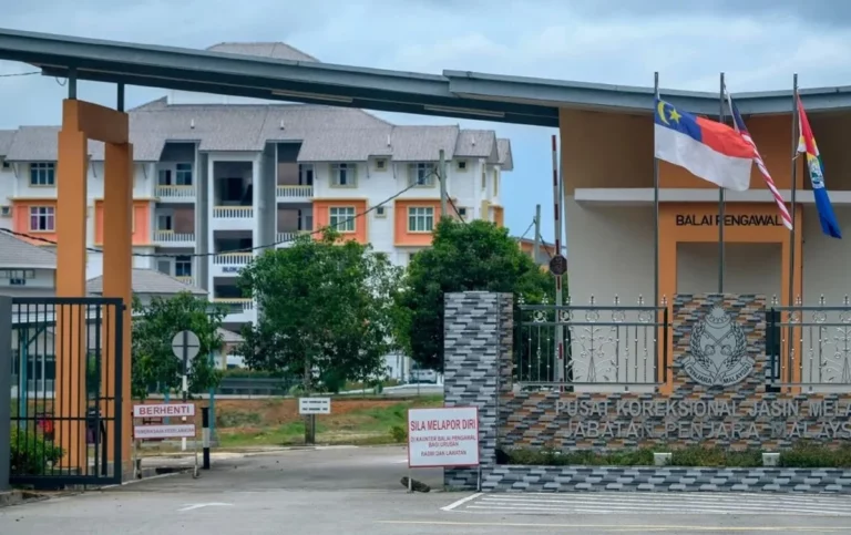 Polis buru banduan larikan diri dari Pusat Koreksional Jasin