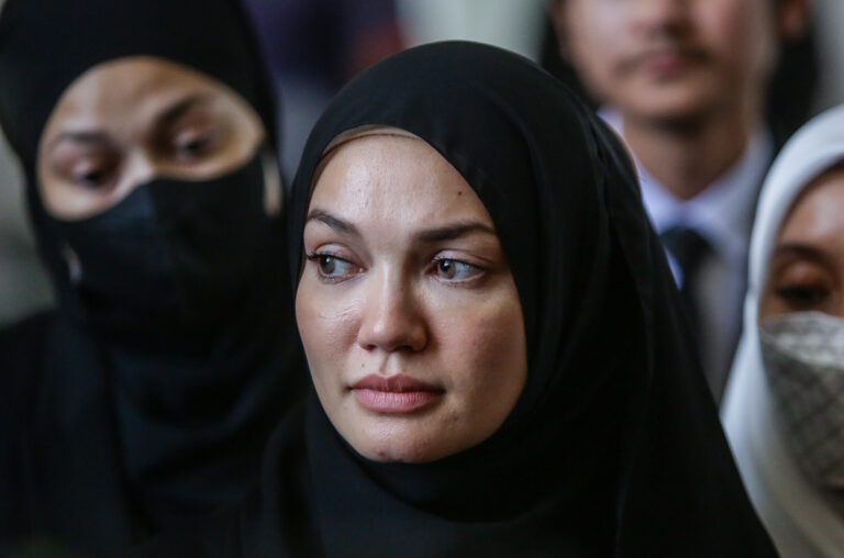 ‘Ibu mentua ada sebab untuk ‘mengamuk’- Puteri Sarah