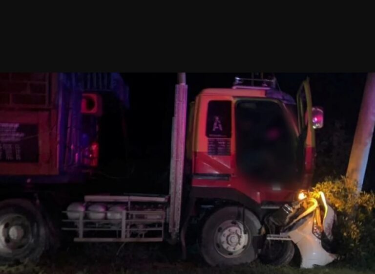 Kereta bertembung lori, tiga wanita maut