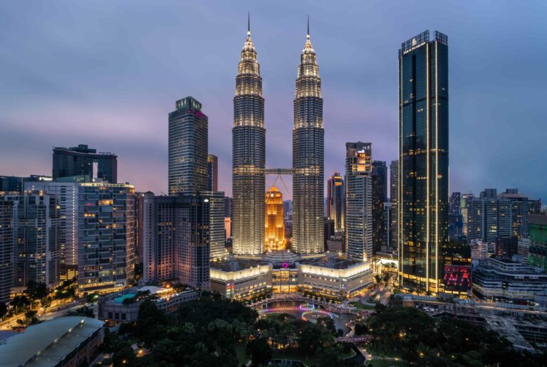 Dari Harimau Asia ke ‘Kucing Terkejut’: Mencari Arah dalam Ekonomi Malaysia