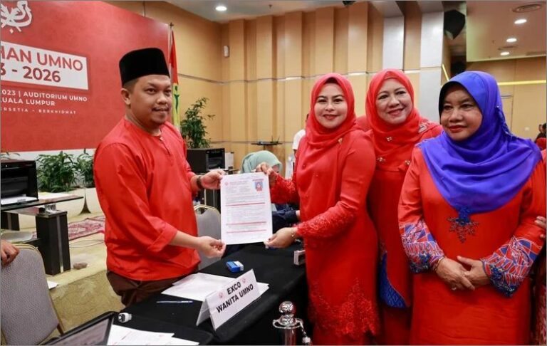 Noraini pertahan kerusi Ketua Wanita UMNO, hadapi Shahrizat