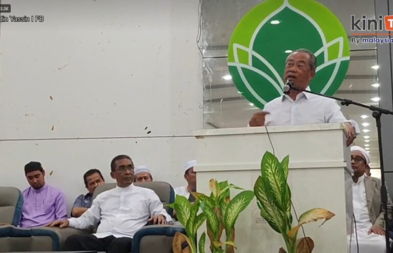 “Saya tidak gentar” – Muhyiddin