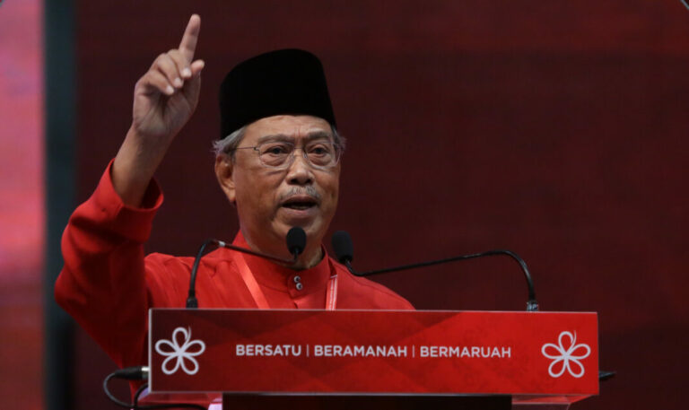Permohonan pengampunan Najib guna desakan politik – Muhyiddin