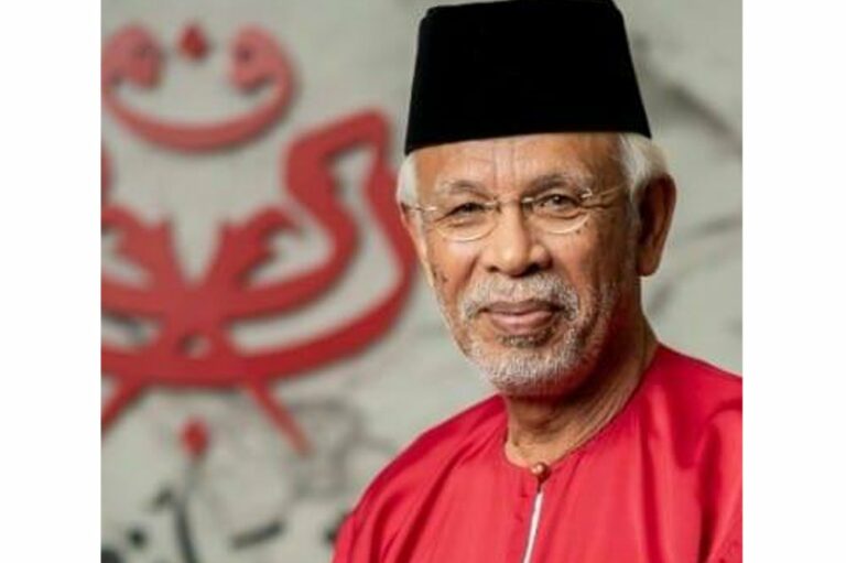 Banyak kerosakan dilakukan orang cerdik DAP – Shahrir