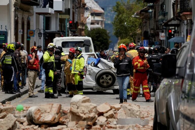 Ecuador: Sekurang-kurangnya 12 maut akibat gempa bumi