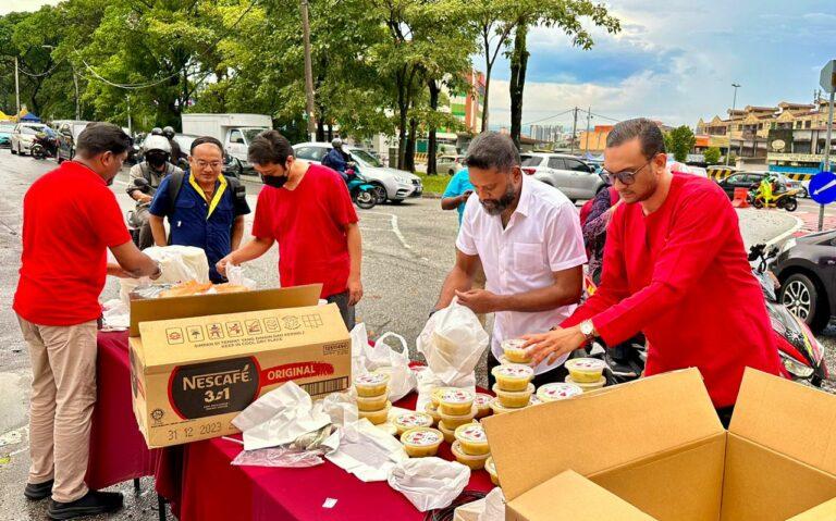 Bersatu Wilayah agih 1,500 bubur lambuk, 300 sumbangan asnaf sempena Ramadan