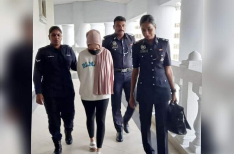 Wanita tular curi kad debit ibu saudara tiri didakwa