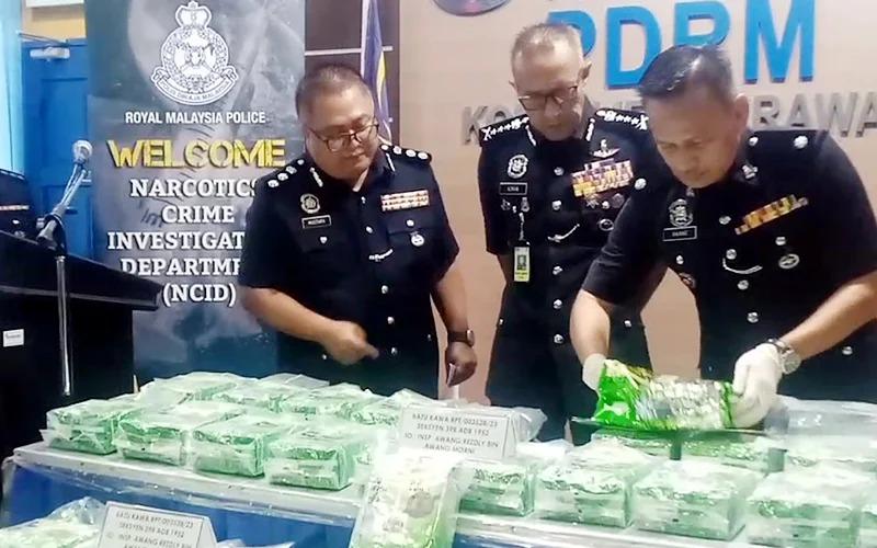 Remaja ‘peram’ syabu RM1.89 juta dalam kondo ditahan