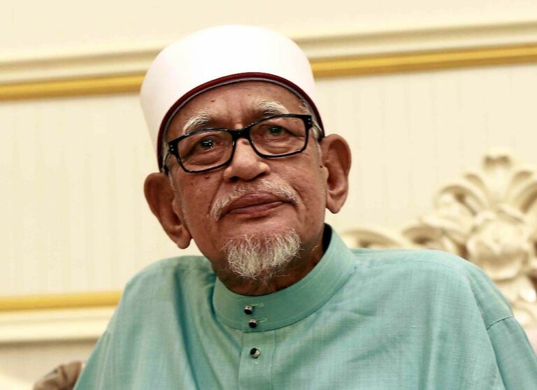Hanya Melayu mudah lupa bersama PH – Hadi Awang