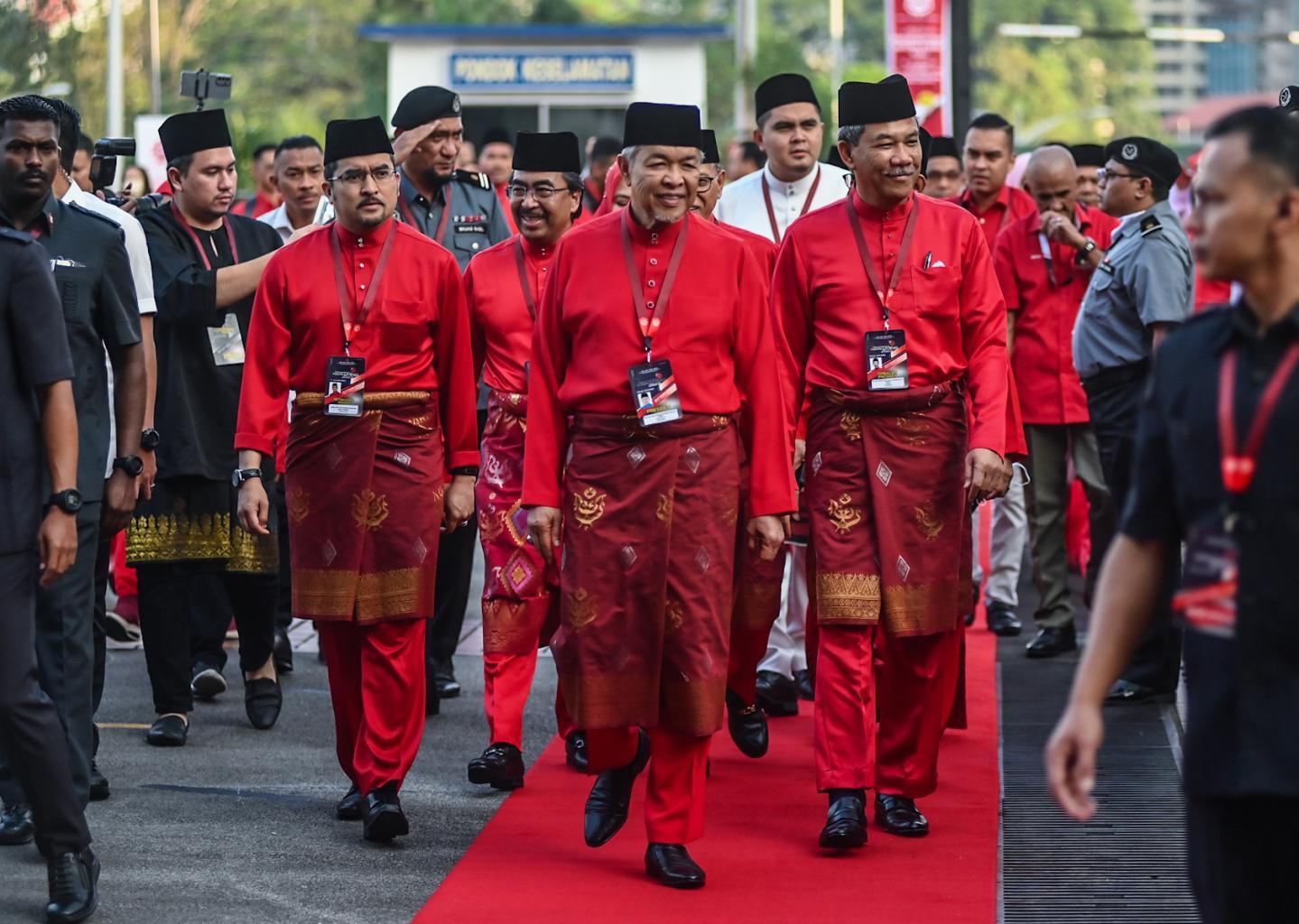 Mesej tersirat PAU tekan Presiden UMNO?