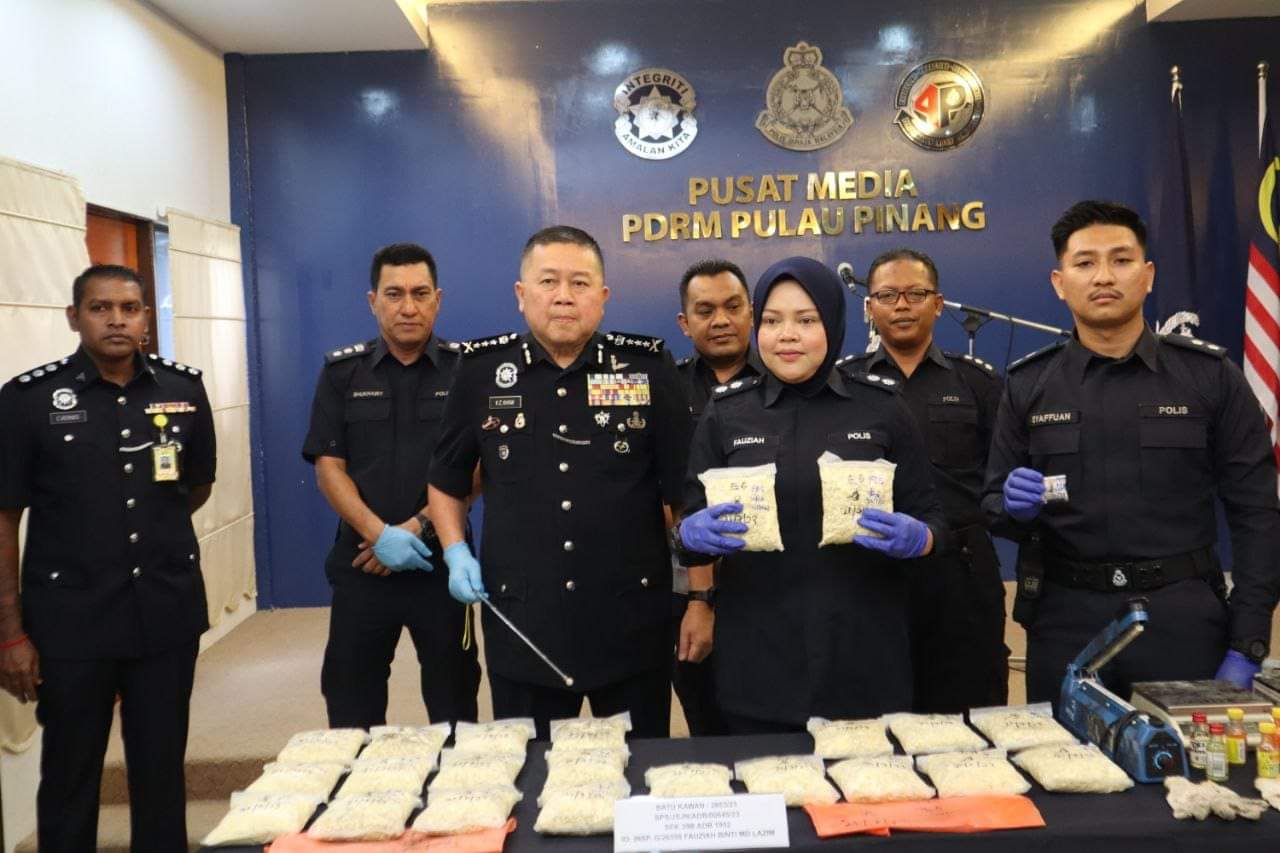 Polis bongkar makmal proses heroin, 2 lelaki ditahan