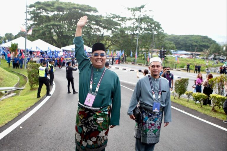‘Saya akan beri satu soalan setiap hari kepada Saifuddin’ – Sanusi