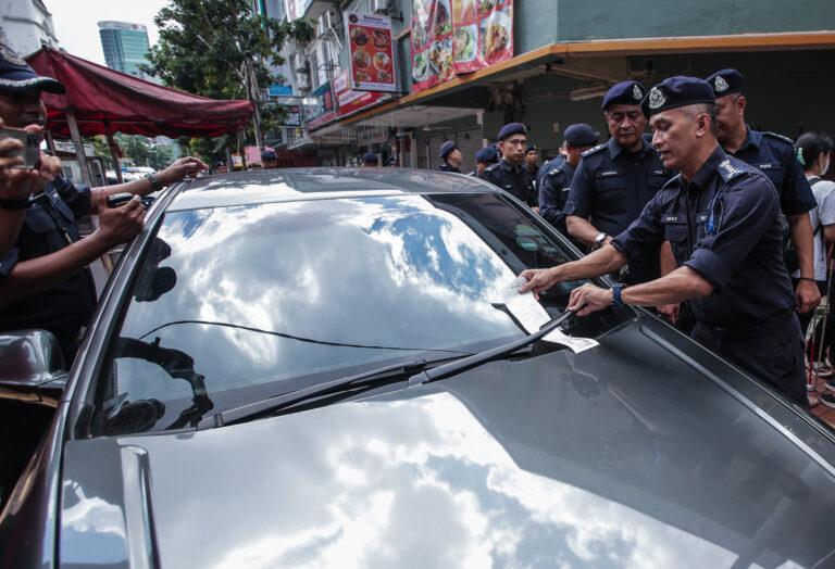 Polis keluarkan 1,082 saman lalu lintas, halang laluan OKU