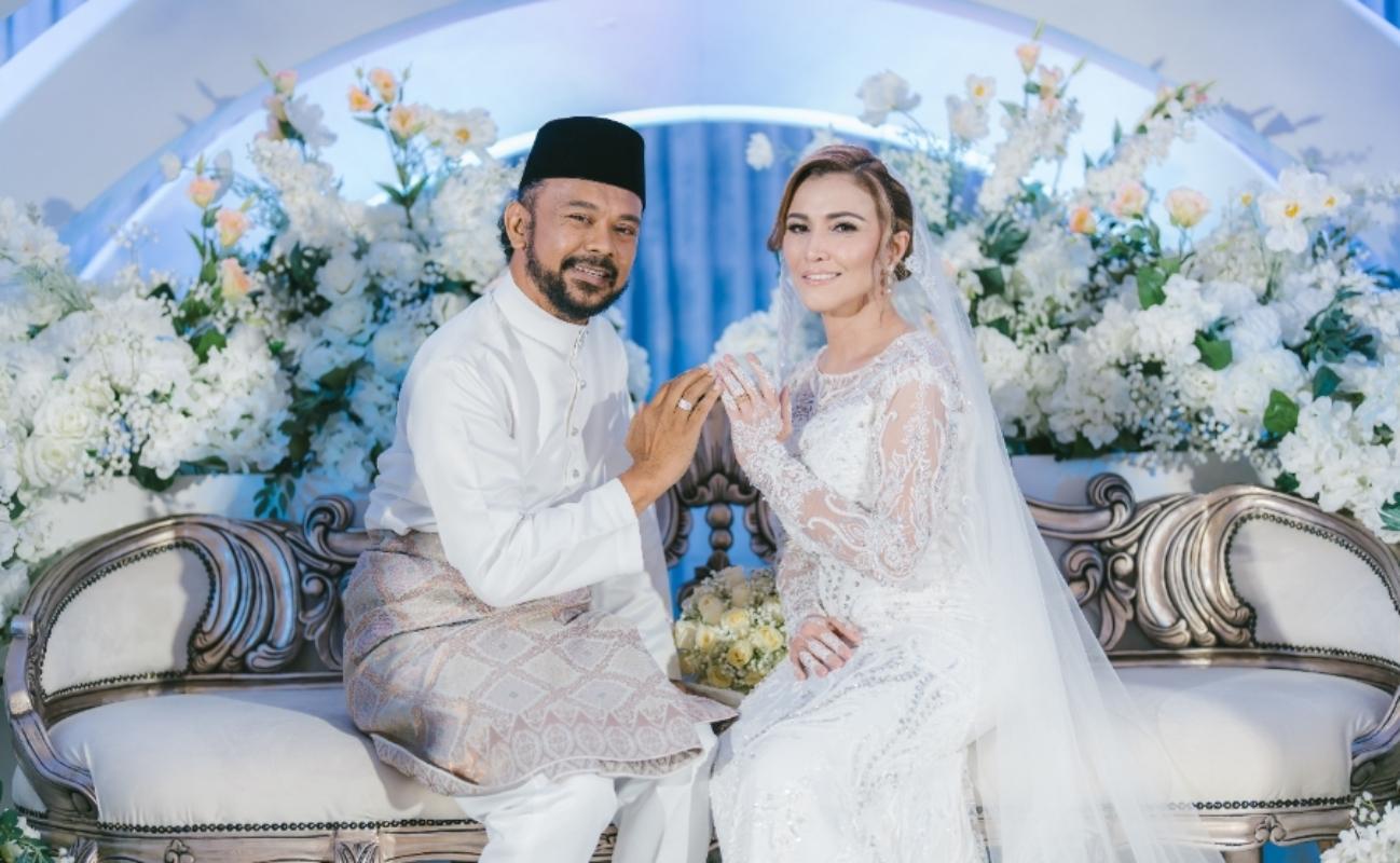 Cat Farish kini bergelar suami kepada Shikin Maembong