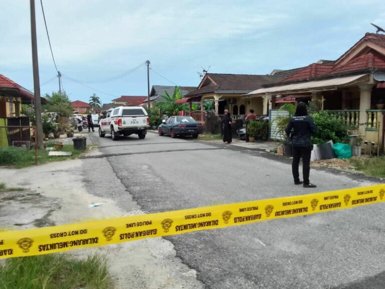 Lelaki tikam perut sendiri lepas bunuh bekas isteri