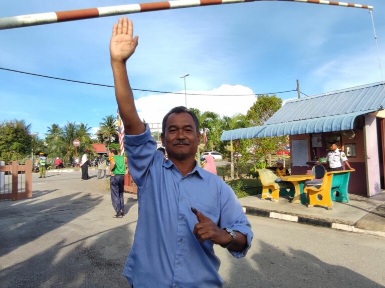 Demi adik, abang Sanusi tolak tawaran kerja di luar negara