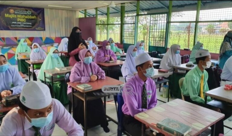 Pakar, NGO tolak dakwaan sekolah agama sebabkan perkauman