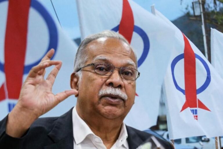 Loke takut nak lawan ‘maharaja DAP’ – Ramasamy balas kritikan